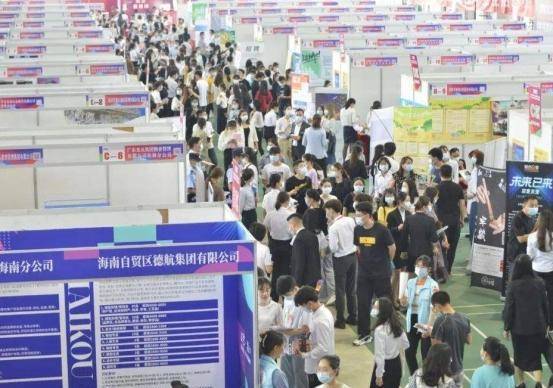 工廠建起來了，工人卻不好招了 為何國內工廠和外企截然相反？